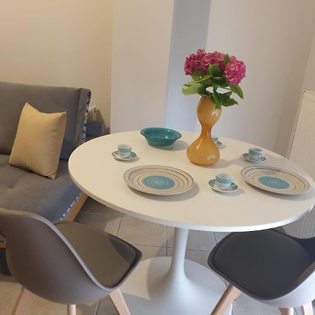 Comfortable Apartment In The Center Of Volos Very Close To The Port Екстериор снимка