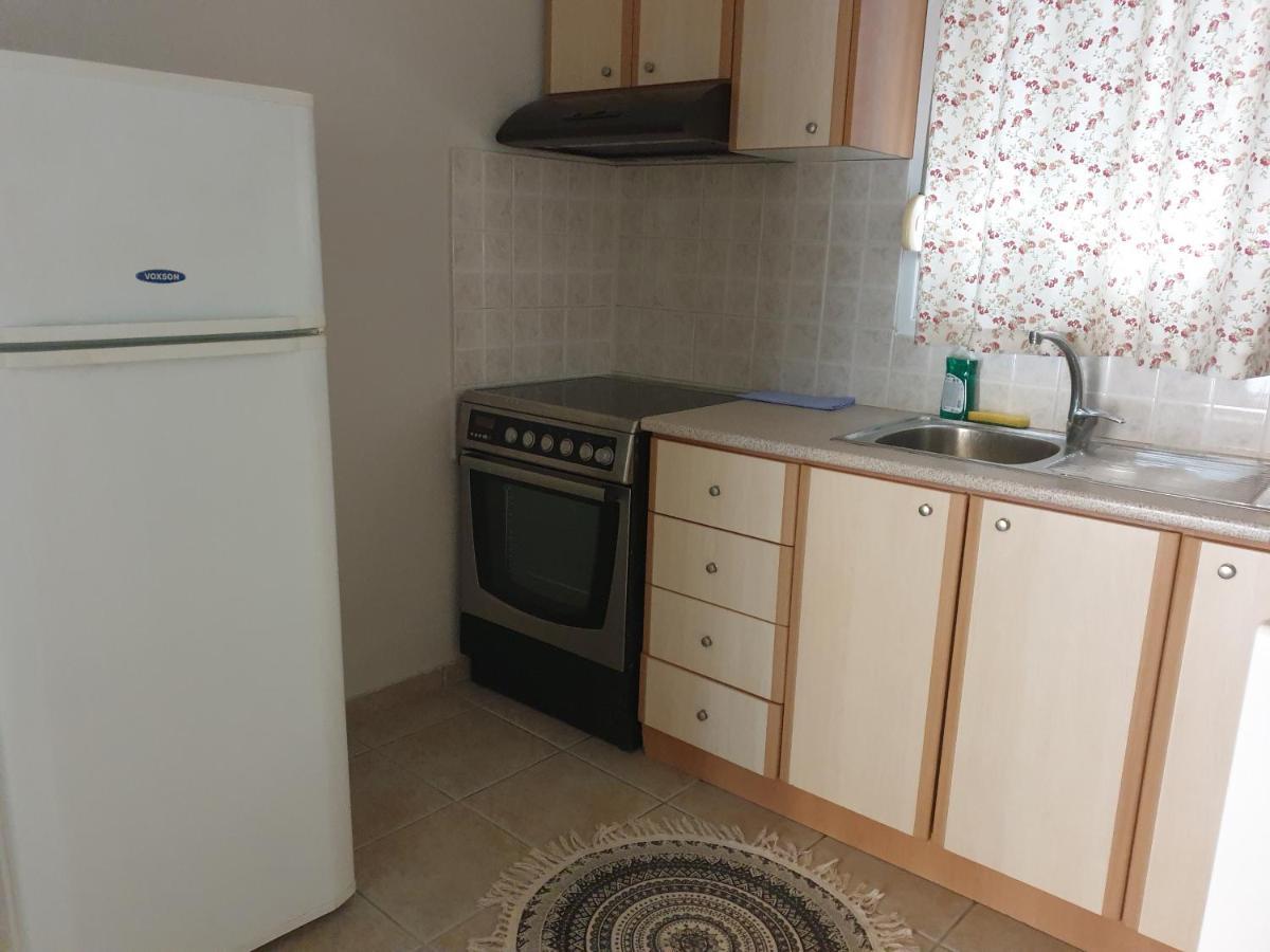 Comfortable Apartment In The Center Of Volos Very Close To The Port Екстериор снимка