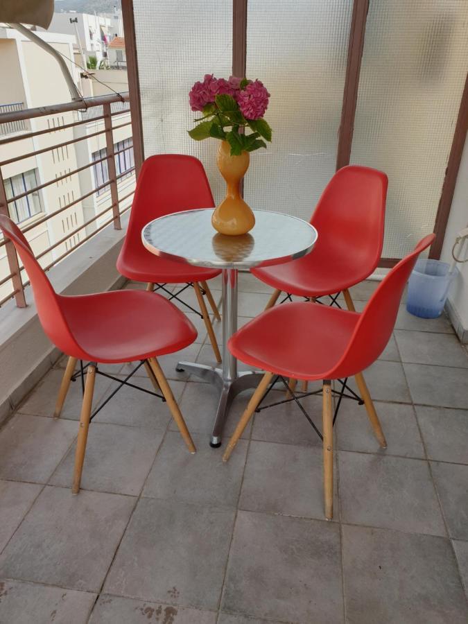 Comfortable Apartment In The Center Of Volos Very Close To The Port Екстериор снимка